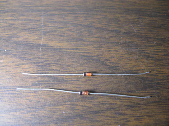 1N5245-- 15 volt Zener diode--500 mw - Click Image to Close